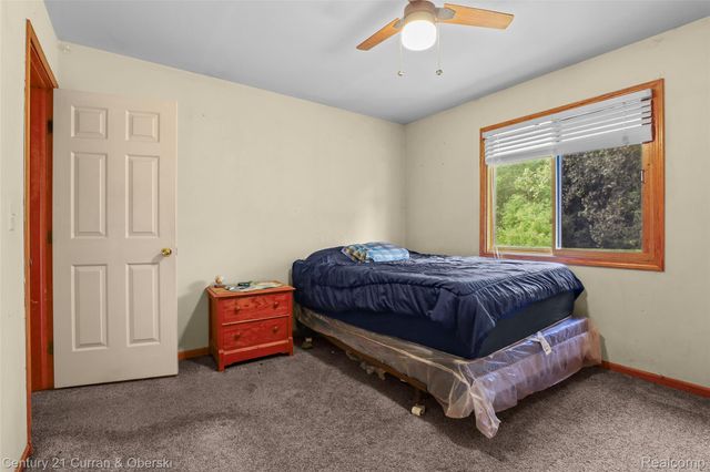 19123 Parkwood Lane, Brownstown Charter Township, MI 48183