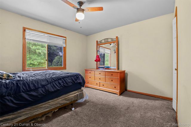 19123 Parkwood Lane, Brownstown Charter Township, MI 48183