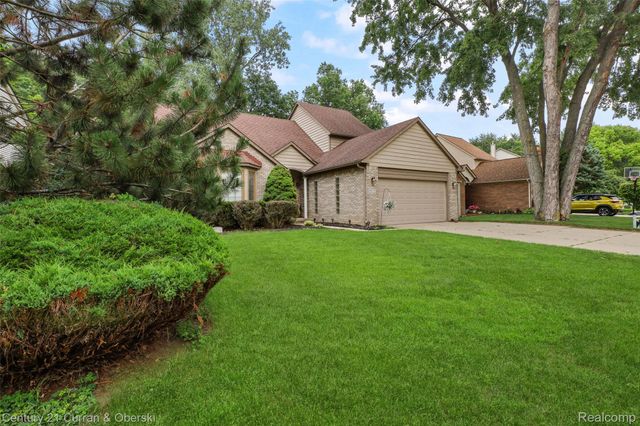 19123 Parkwood Lane, Brownstown Charter Township, MI 48183