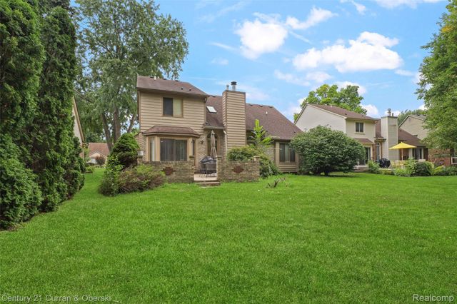 19123 Parkwood Lane, Brownstown Charter Township, MI 48183