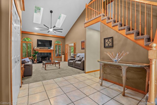 19123 Parkwood Lane, Brownstown Charter Township, MI 48183