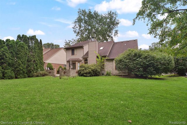 19123 Parkwood Lane, Brownstown Charter Township, MI 48183