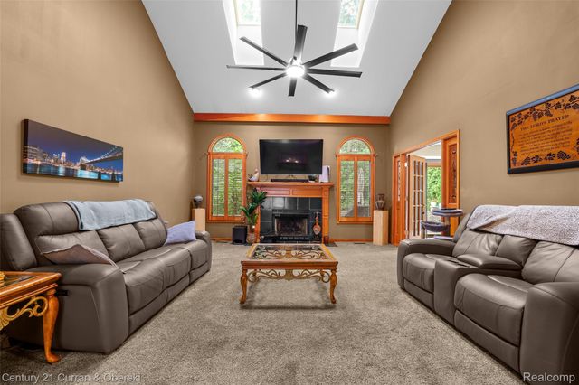 19123 Parkwood Lane, Brownstown Charter Township, MI 48183