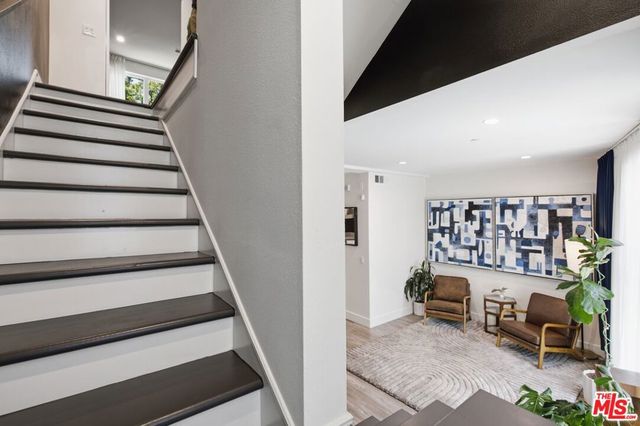 5504 W Olympic Boulevard, Los Angeles, CA 90036