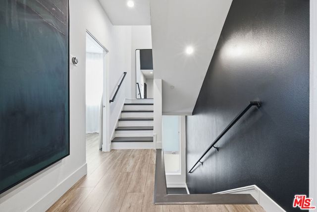 5504 W Olympic Boulevard, Los Angeles, CA 90036