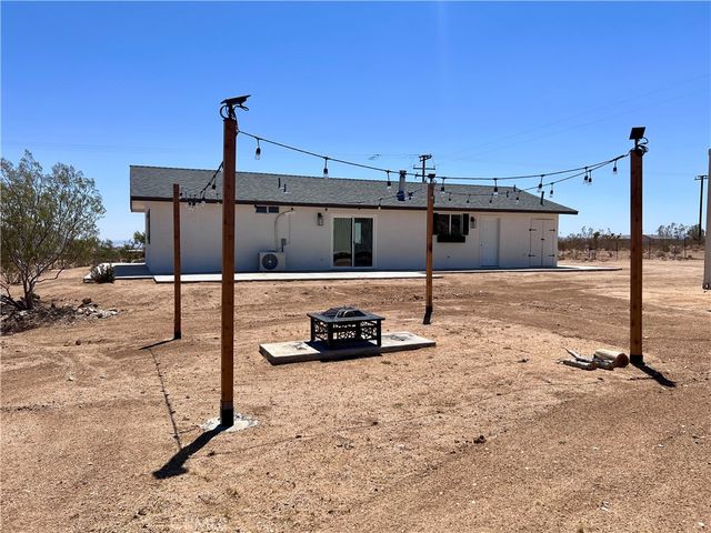 56056 Cone Boulevard, Landers, CA 92285