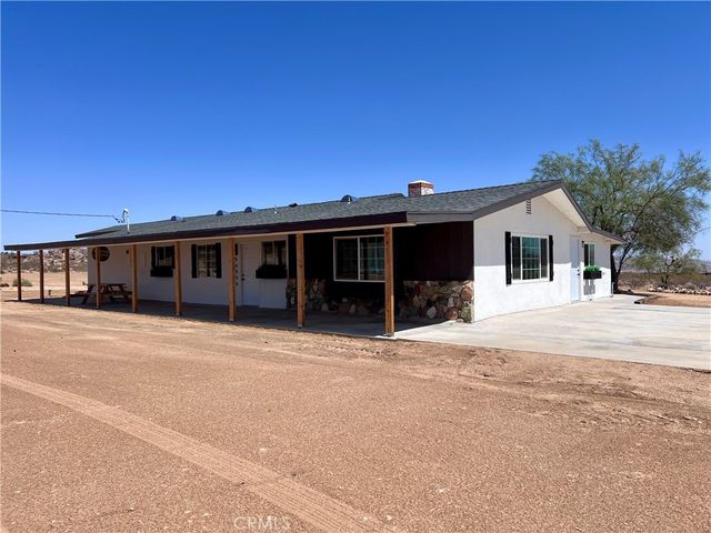 56056 Cone Boulevard, Landers, CA 92285