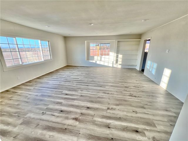56056 Cone Boulevard, Landers, CA 92285