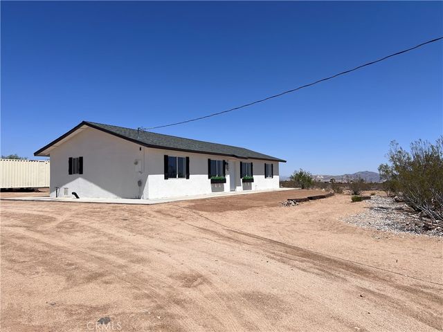 56056 Cone Boulevard, Landers, CA 92285