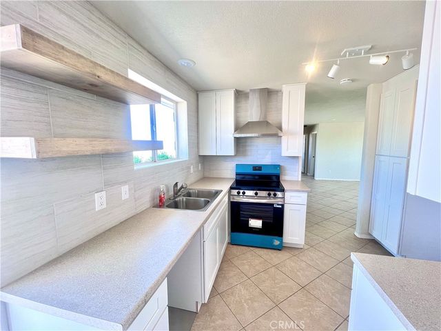 56056 Cone Boulevard, Landers, CA 92285