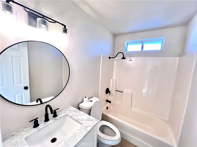 56056 Cone Boulevard, Landers, CA 92285