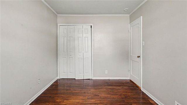 519 Overlook Street, Greensboro, NC 27403