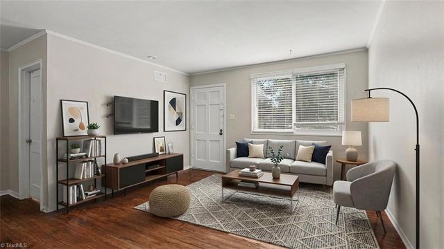 519 Overlook Street, Greensboro, NC 27403