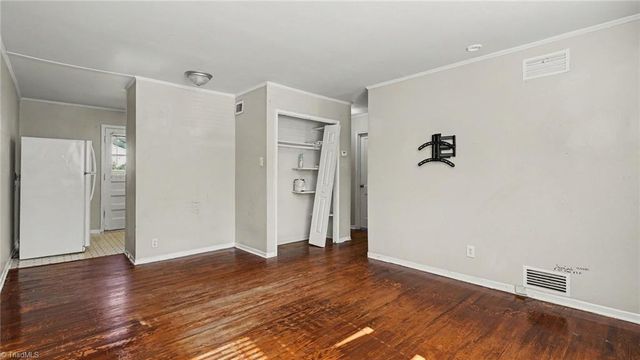 519 Overlook Street, Greensboro, NC 27403