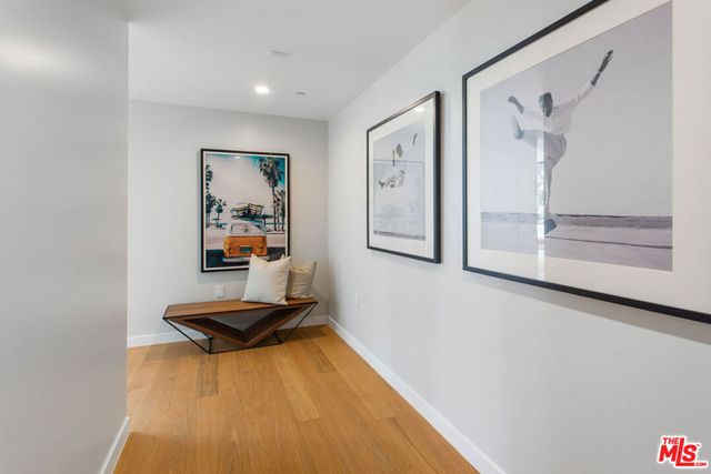 11600 Dunstan Way 312, Los Angeles, CA 90049