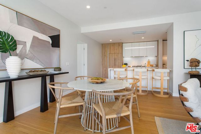 11600 Dunstan Way 312, Los Angeles, CA 90049