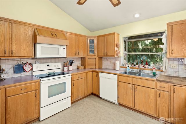 9509 150th Street SE, Snohomish, WA 98296