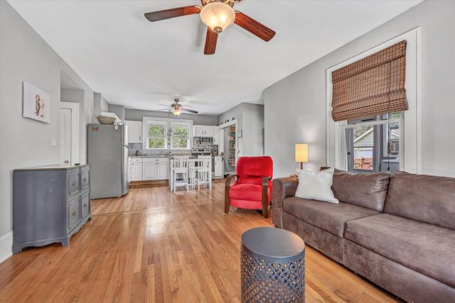 2416 Lofton RD SW, Roanoke, VA 24015