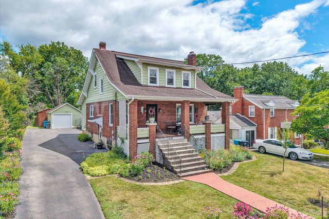 2416 Lofton RD SW, Roanoke, VA 24015