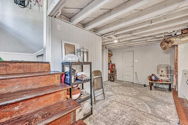 2416 Lofton RD SW, Roanoke, VA 24015