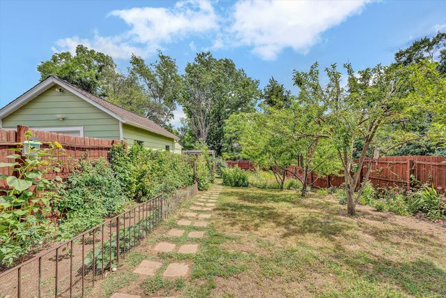 2416 Lofton RD SW, Roanoke, VA 24015