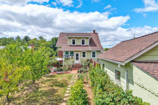 2416 Lofton RD SW, Roanoke, VA 24015