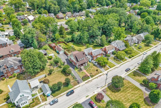 2416 Lofton RD SW, Roanoke, VA 24015