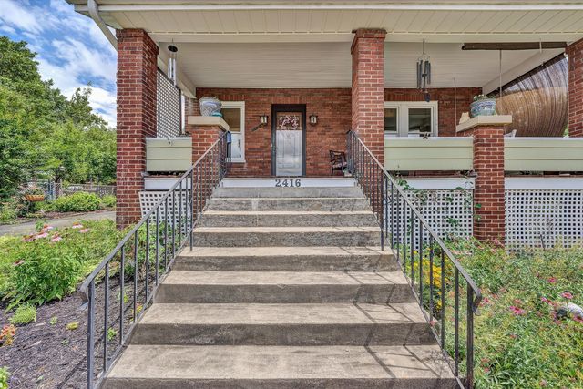 2416 Lofton RD SW, Roanoke, VA 24015