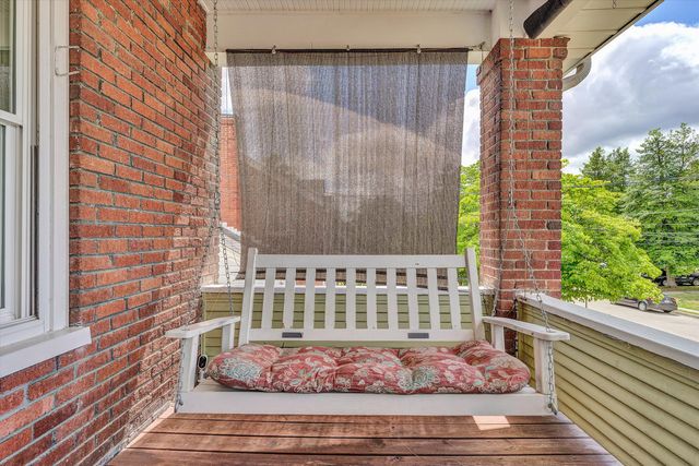 2416 Lofton RD SW, Roanoke, VA 24015