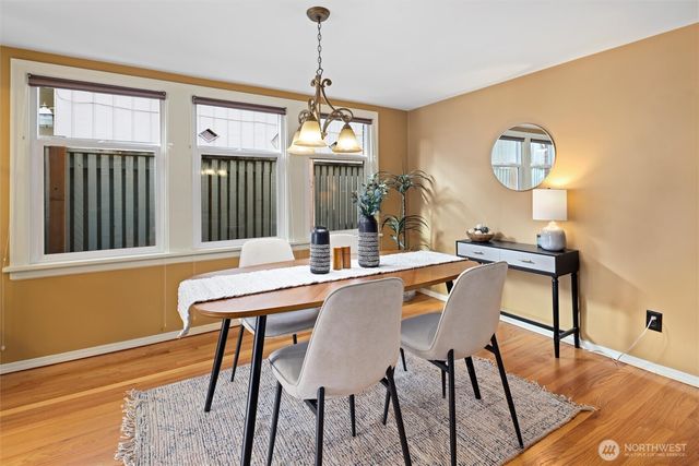 4728 NE 172nd Street, Lake Forest Park, WA 98155