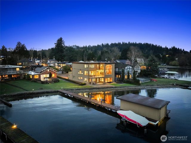 4728 NE 172nd Street, Lake Forest Park, WA 98155