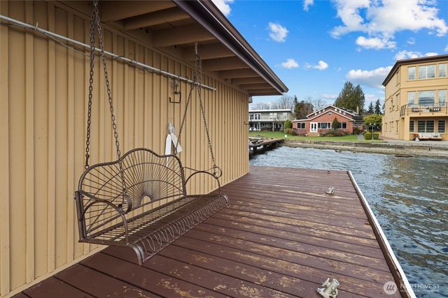 4728 NE 172nd Street, Lake Forest Park, WA 98155