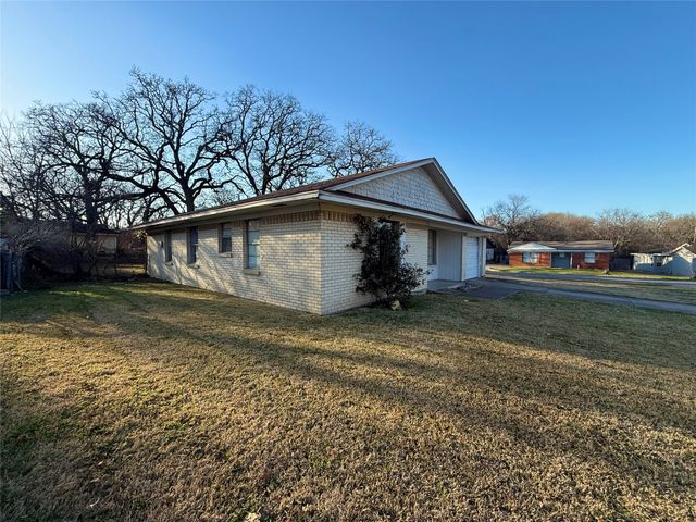 1901 Pyramid Drive, Mesquite, TX 75149