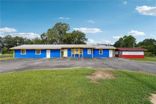 15 Everett Springs NE Road, Calhoun, GA 30701