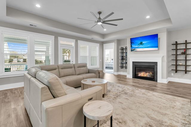 172 Collared Dove Court, Summerville, SC 29483