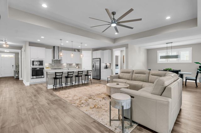 172 Collared Dove Court, Summerville, SC 29483