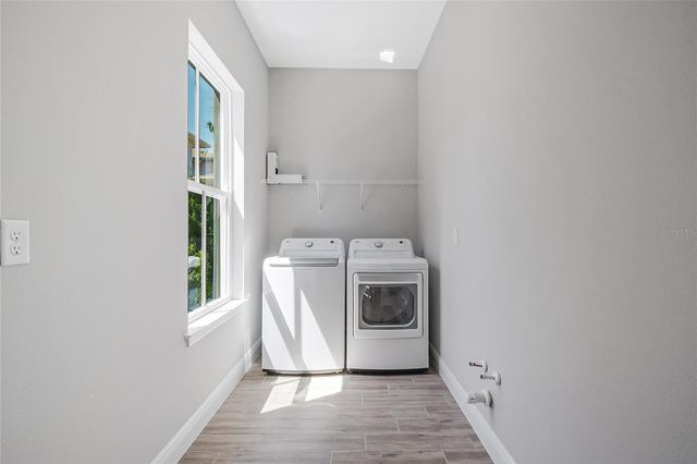 10657 MARCONI AVENUE, Orlando, FL 32827