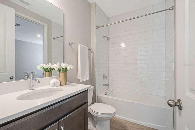 10657 MARCONI AVENUE, Orlando, FL 32827