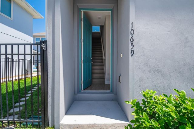 10657 MARCONI AVENUE, Orlando, FL 32827