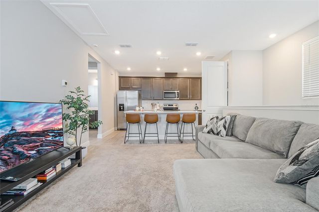 10657 MARCONI AVENUE, Orlando, FL 32827