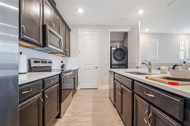 10657 MARCONI AVENUE, Orlando, FL 32827