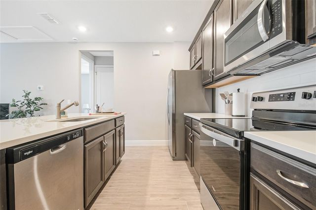 10657 MARCONI AVENUE, Orlando, FL 32827