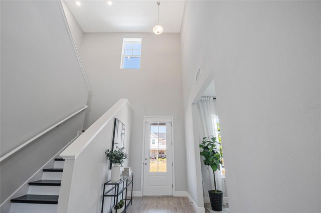 10657 MARCONI AVENUE, Orlando, FL 32827