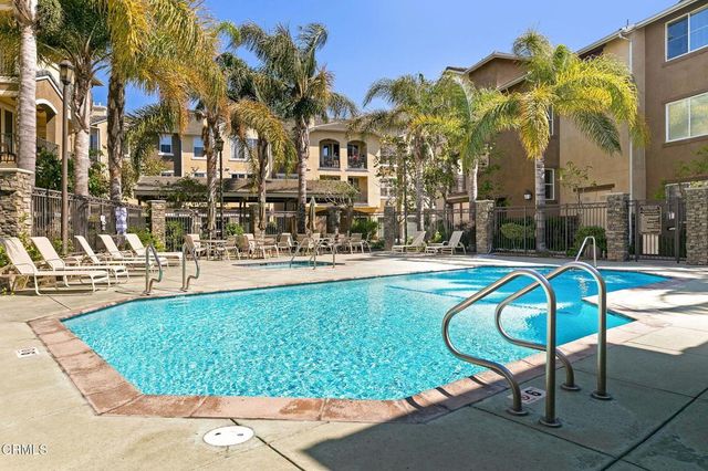 1740 Tanager Street 2-102, Ventura, CA 93003