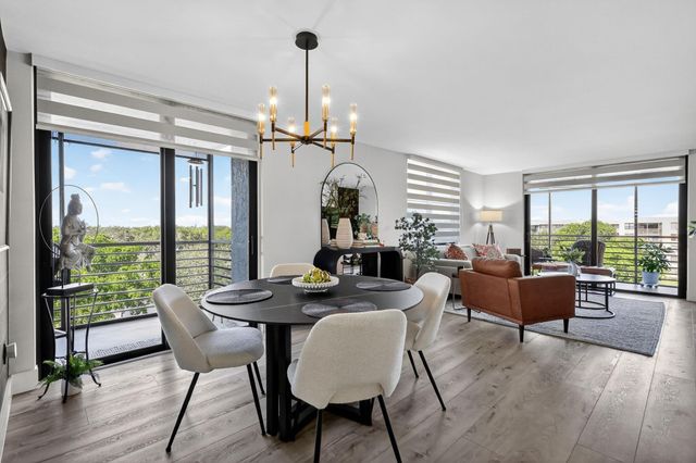 1000 Colony Point Cir 501, Pembroke Pines, FL 33026