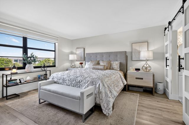 1000 Colony Point Cir 501, Pembroke Pines, FL 33026