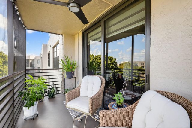 1000 Colony Point Cir 501, Pembroke Pines, FL 33026