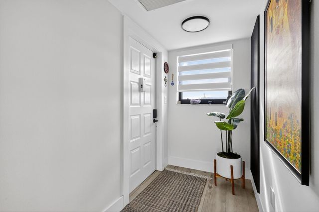 1000 Colony Point Cir 501, Pembroke Pines, FL 33026