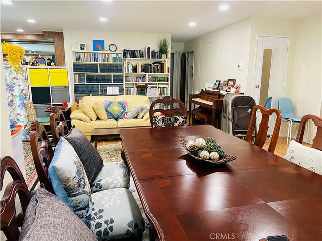 1919 West Coronet ave 203, Anaheim, CA 92801