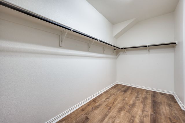 342 Manchester Drive, Roanoke, TX 76262